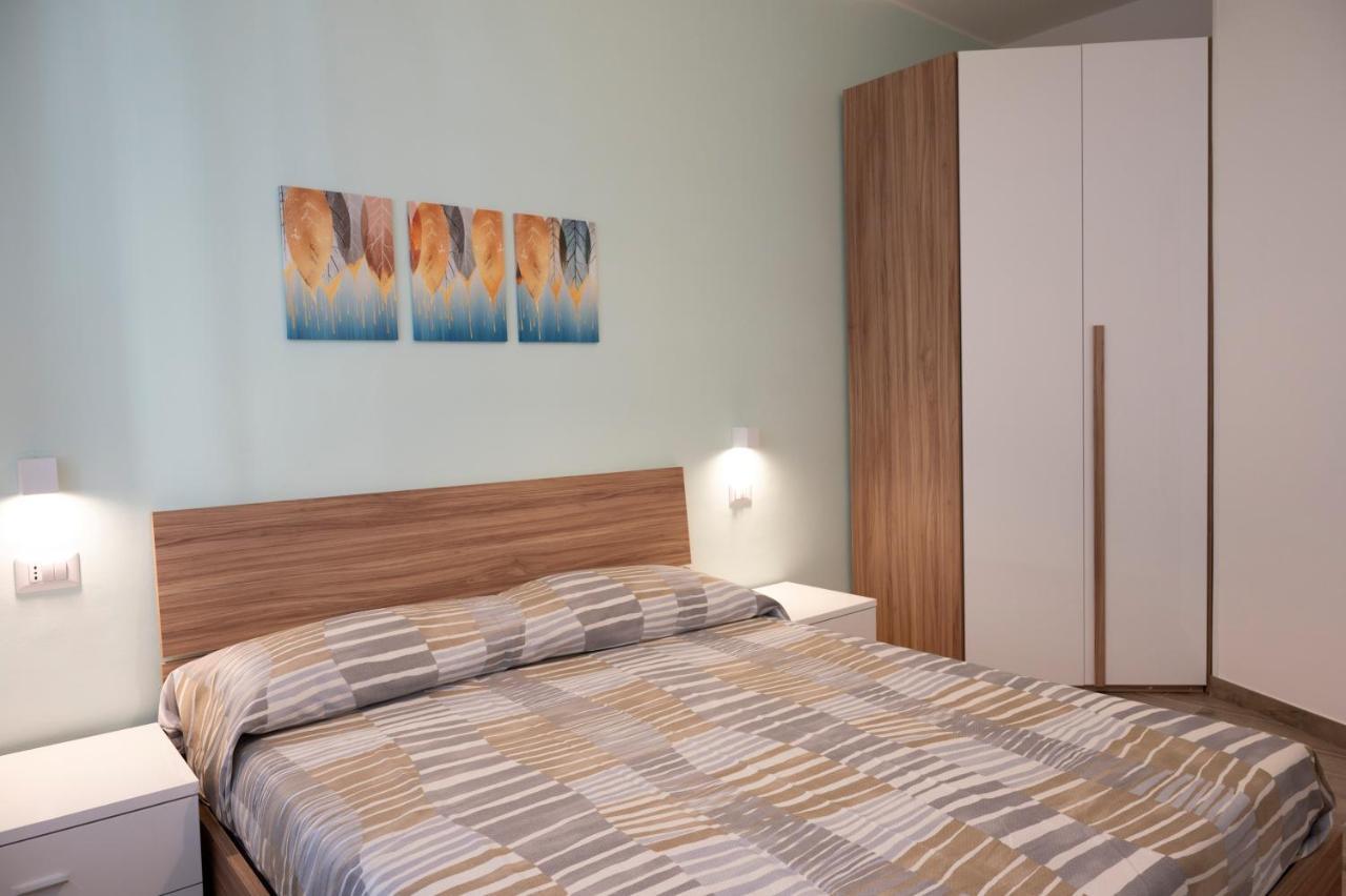 Antica Dogana Apartments Maestrale Террачина Екстер'єр фото