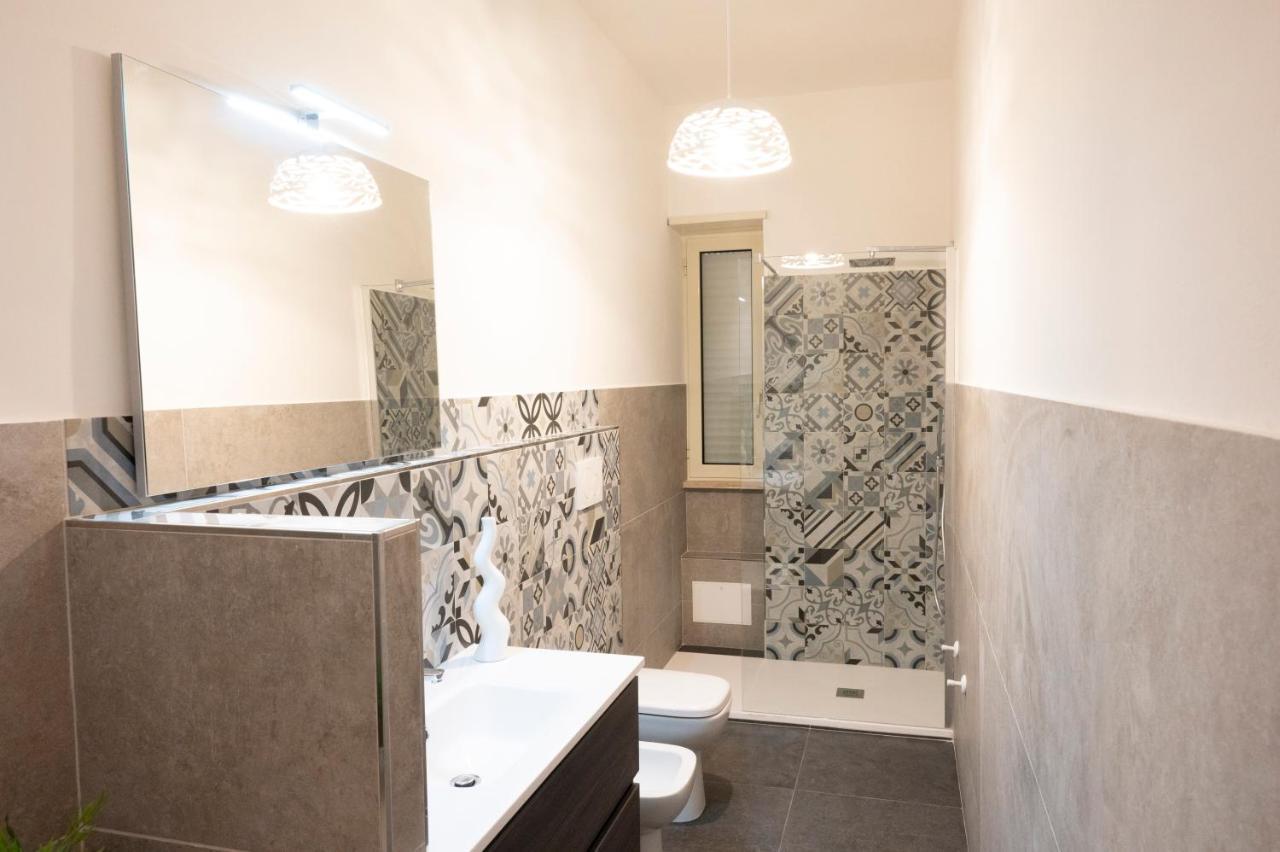 Antica Dogana Apartments Maestrale Террачина Екстер'єр фото